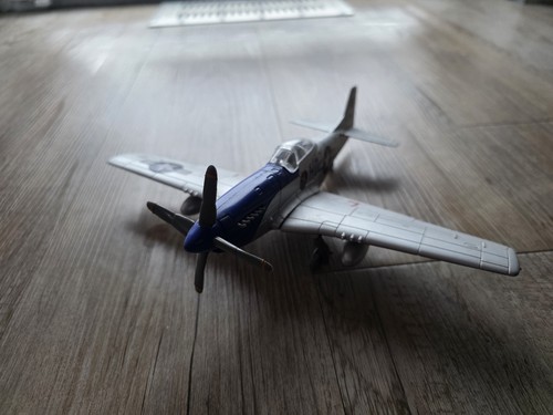 Modell flugzeug spitfire - flugzeug,