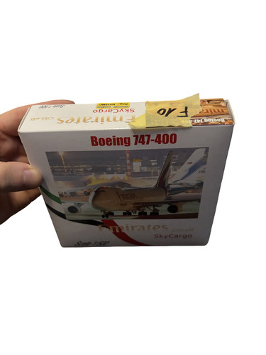 Emirates skycargo boeing - emirates,