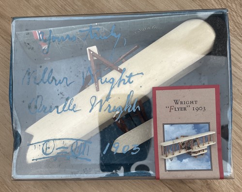 Authentic models wright - models,