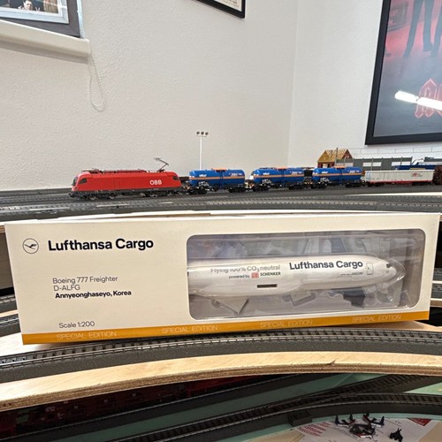 Limox lufthansa cargo boeing - limox,